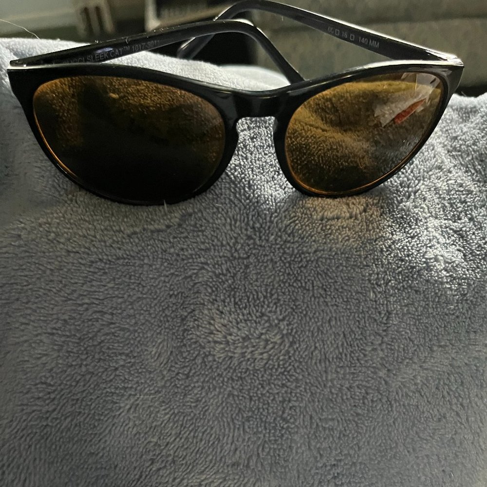 FREE SHIPPING; Sunglasses; Bucci Sleek Cat 1017-3011